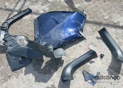 2021 Toyota Rav4 Xle from USA, damaged, VIN JTMP1RFV4MD071915